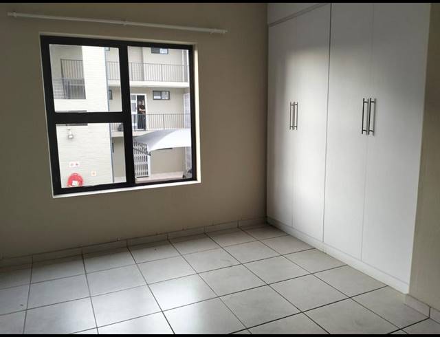 2 BEDROOM PROPERTY TO RENT IN BRENTWOOD PARK
